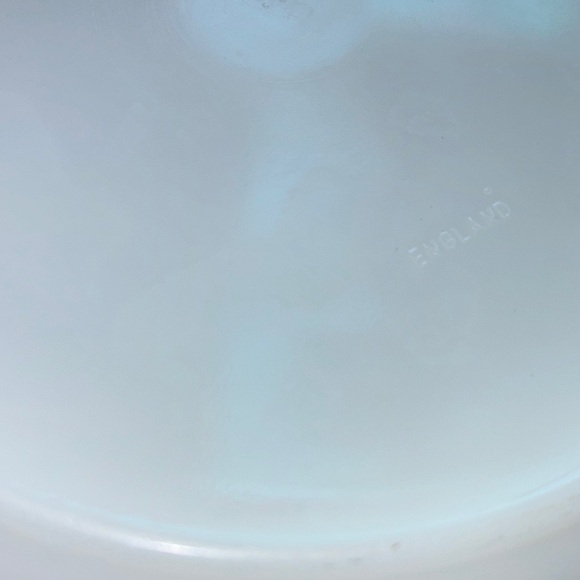 Pyrex “Autumn Glory”  large dish - Picture 4 of 8